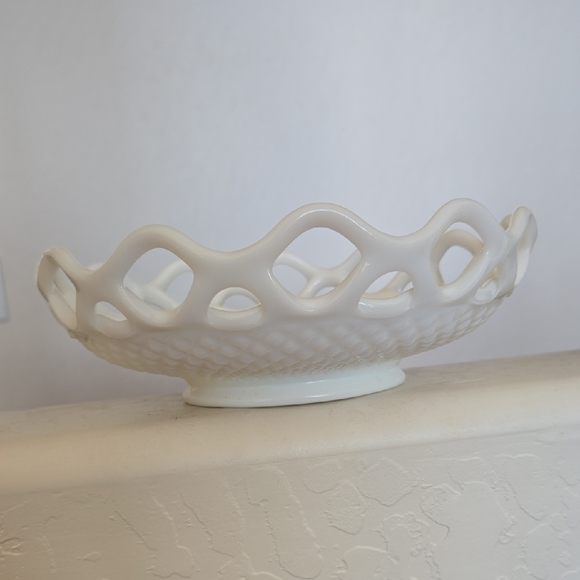 Milk Glass Other - Vintage Lace Edge Milk Glass Bowl